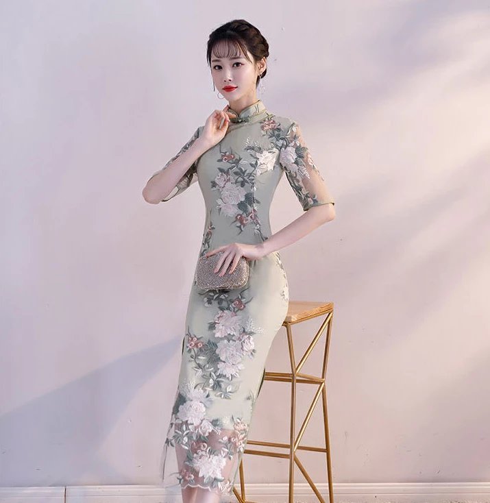 繡花旗袍裙，方寸之間心盡顯女人之美
